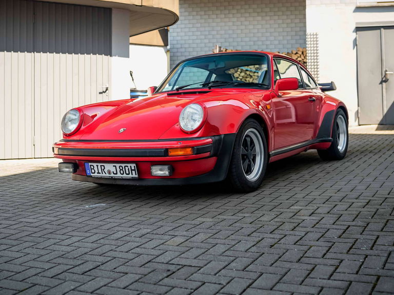 Porsche 911 Turbo 3.3