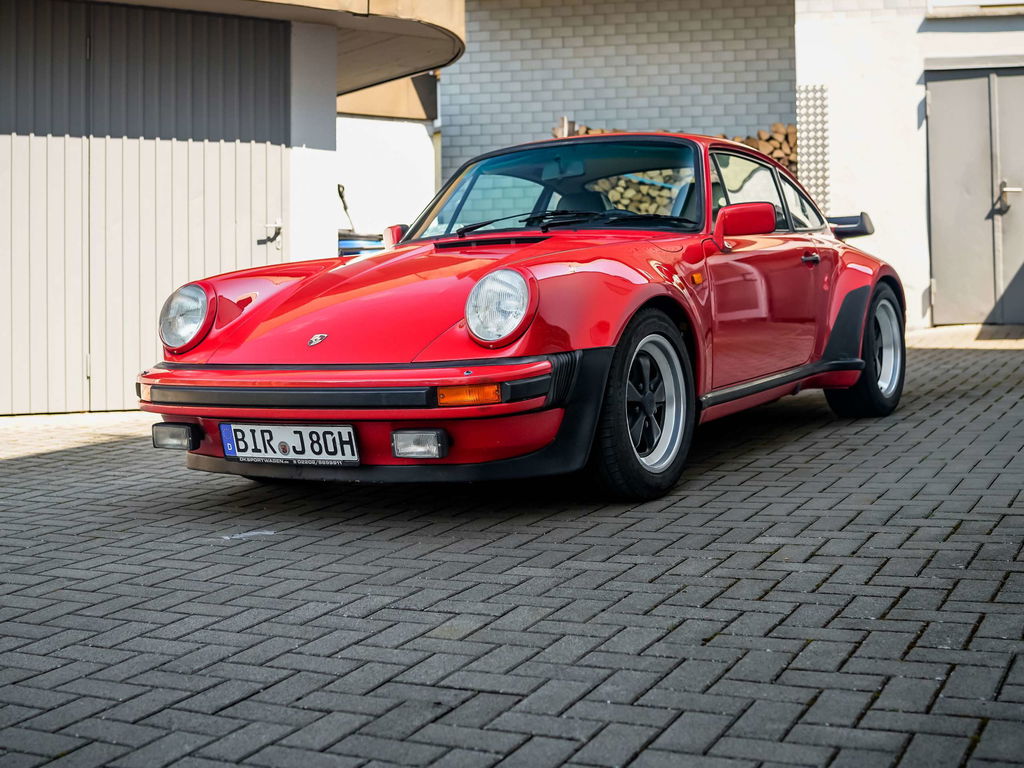 Porsche 911 Turbo 3.3