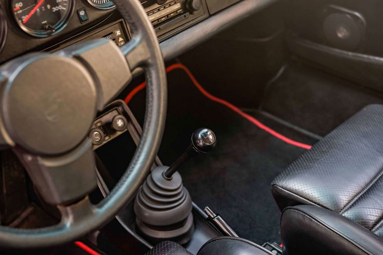 Porsche 911 Turbo 3.3