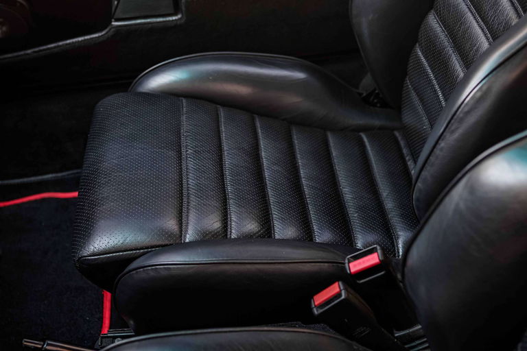 Porsche 911 Turbo 3.3