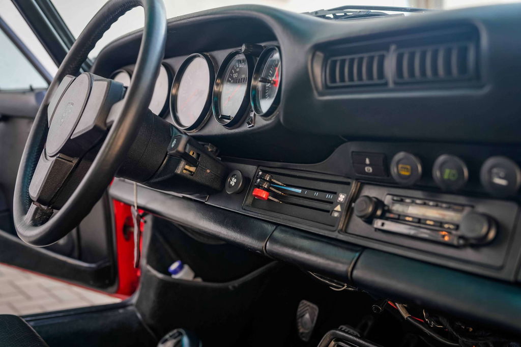 Porsche 911 Turbo 3.3