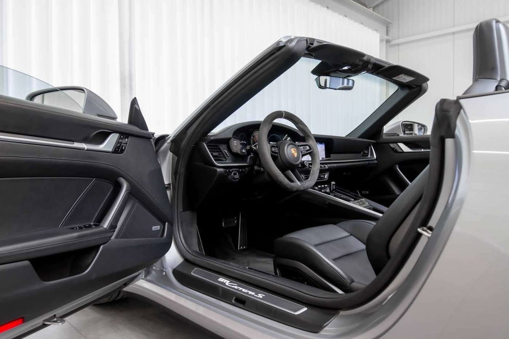 Porsche 992 Carrera S