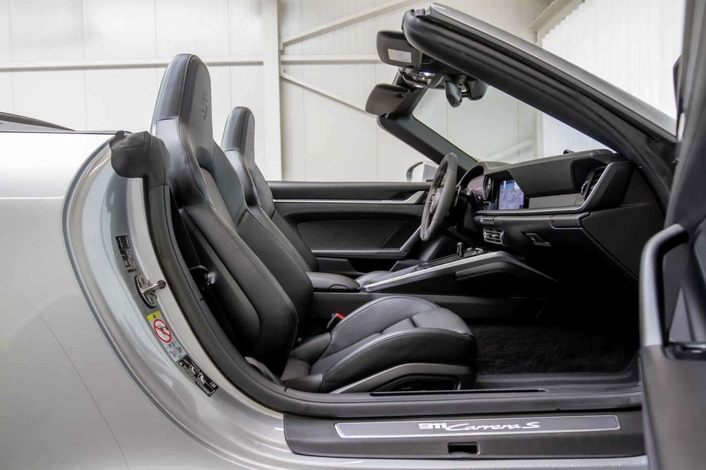 Porsche 992 Carrera S