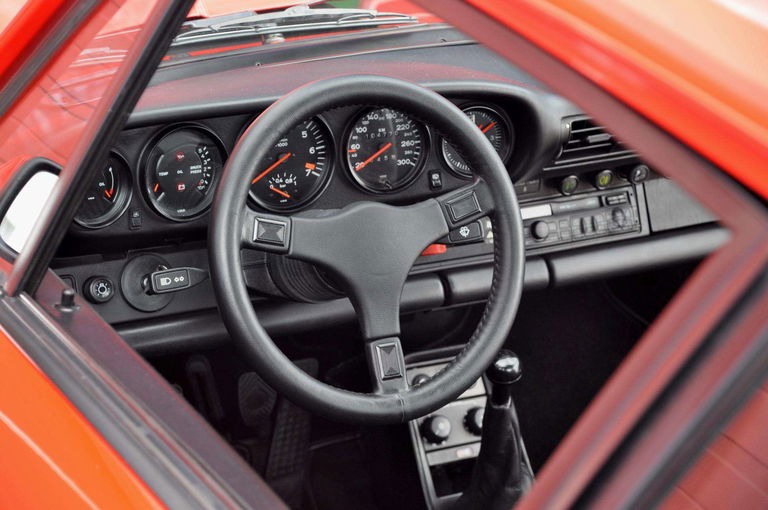 Porsche 911 Turbo 3.3