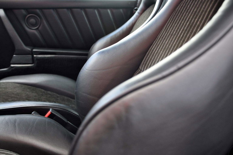 Porsche 911 Turbo 3.3