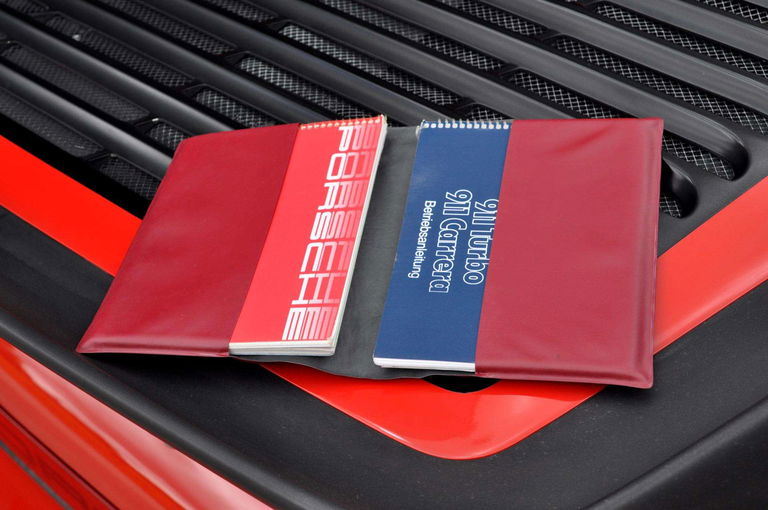 Porsche 911 Turbo 3.3