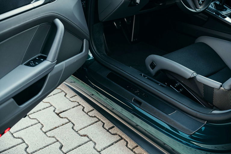 Porsche 992 GT3 Touring