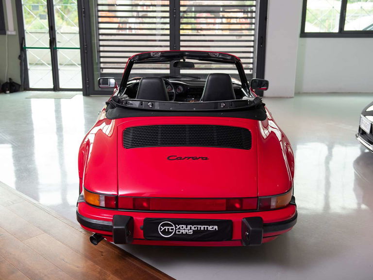 Porsche 911 Carrera 3.2
