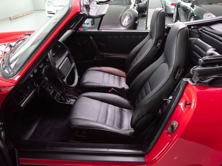 Porsche 911 Carrera 3.2