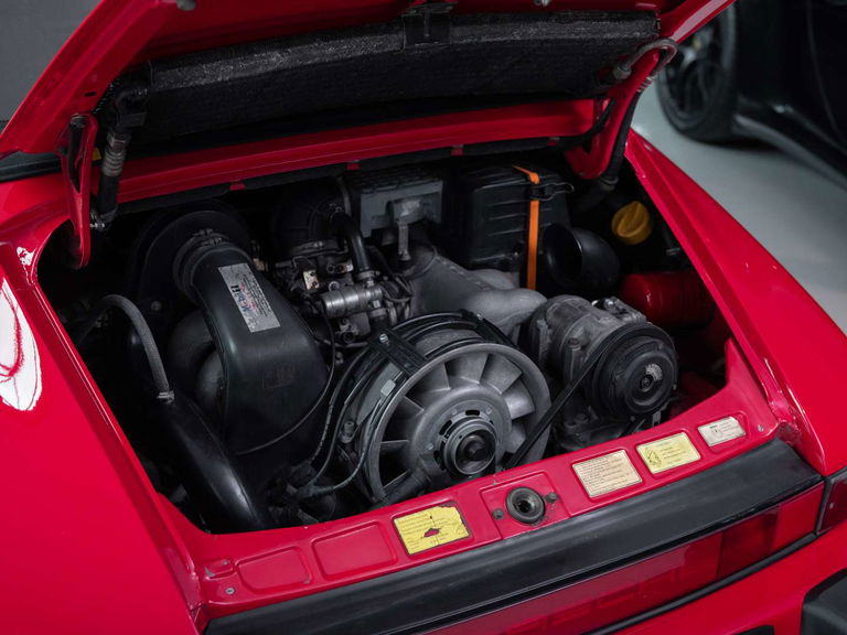 Porsche 911 Carrera 3.2