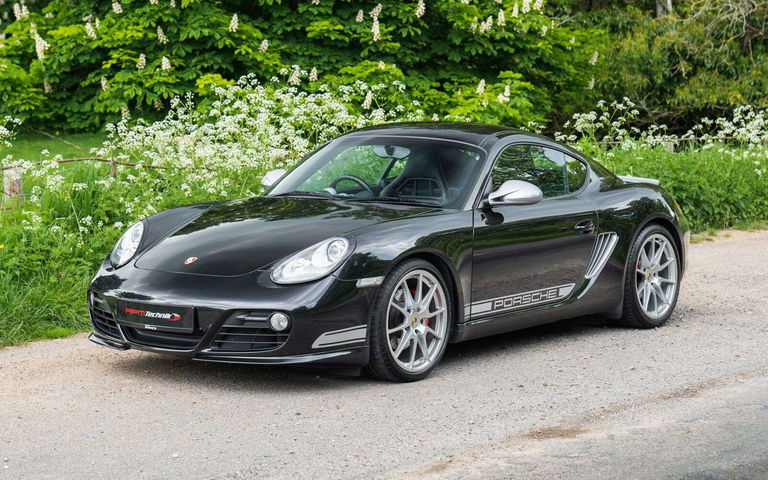 Porsche 987 Cayman R