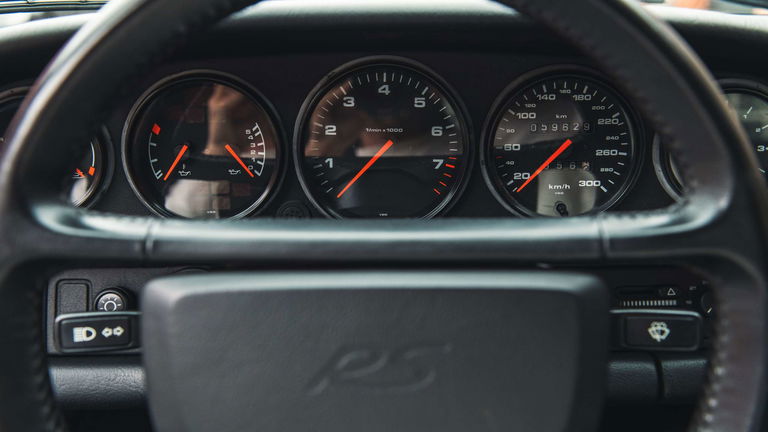 Porsche 964 Carrera RS