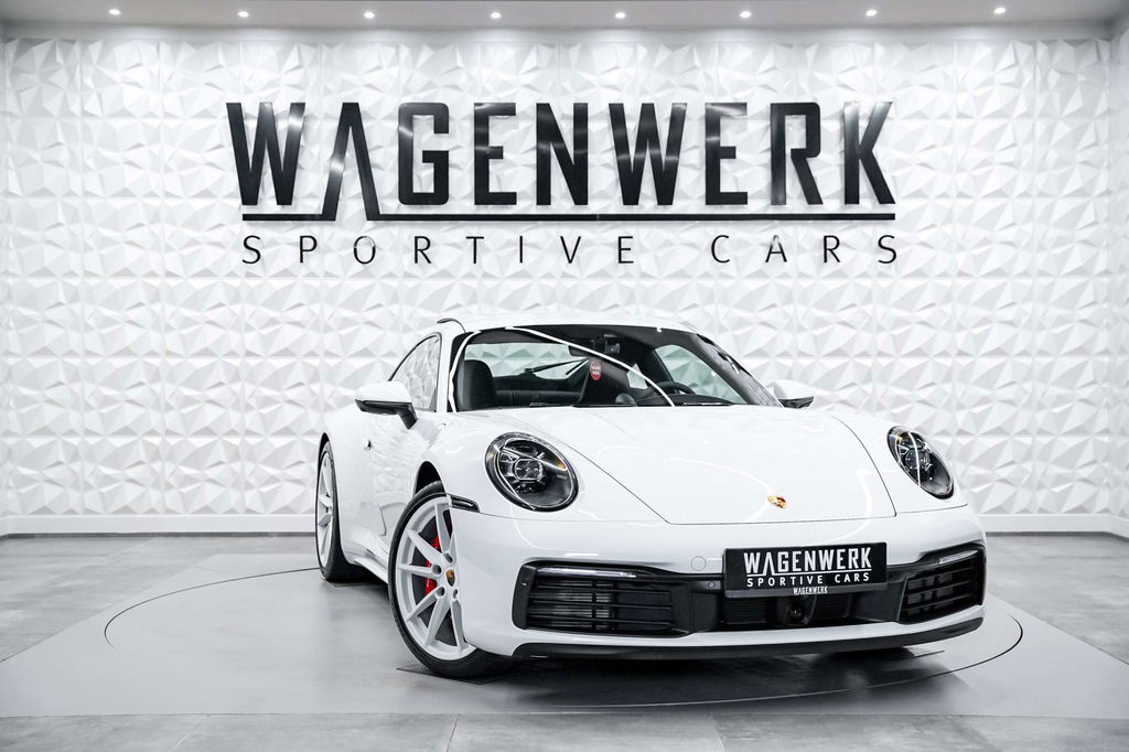 Porsche 992 Carrera 4S