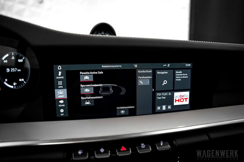 Porsche 992 Carrera 4S