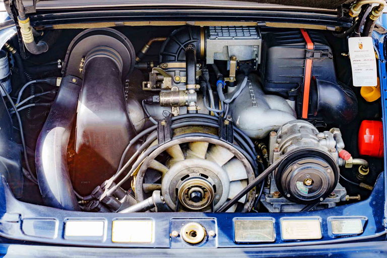 Porsche 911 Carrera 3.2