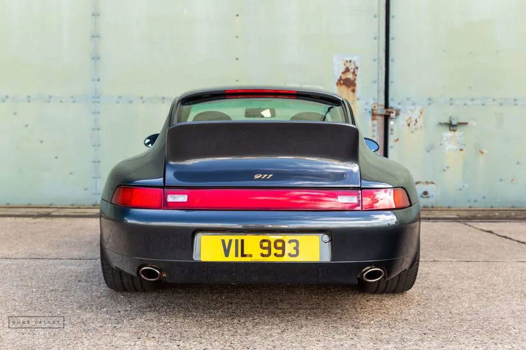 Porsche 993 Carrera 4