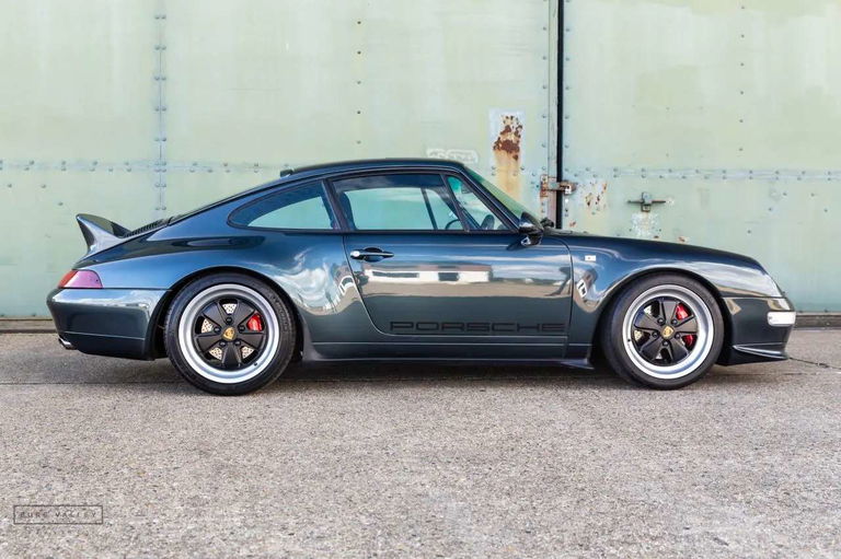 Porsche 993 Carrera 4