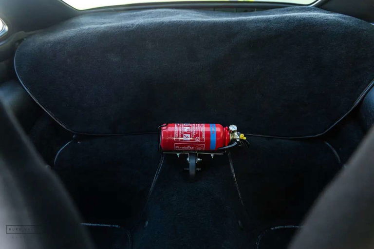 Porsche 993 Carrera 4