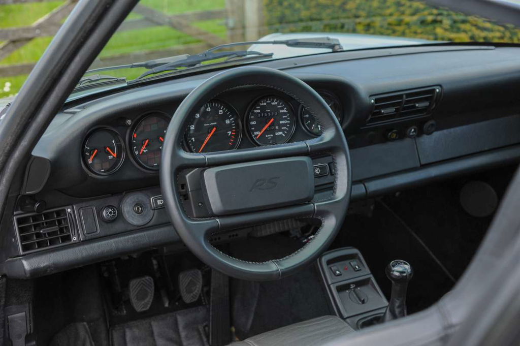 Porsche 964 Carrera RS