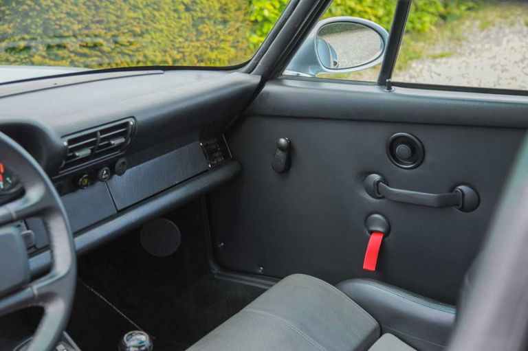 Porsche 964 Carrera RS