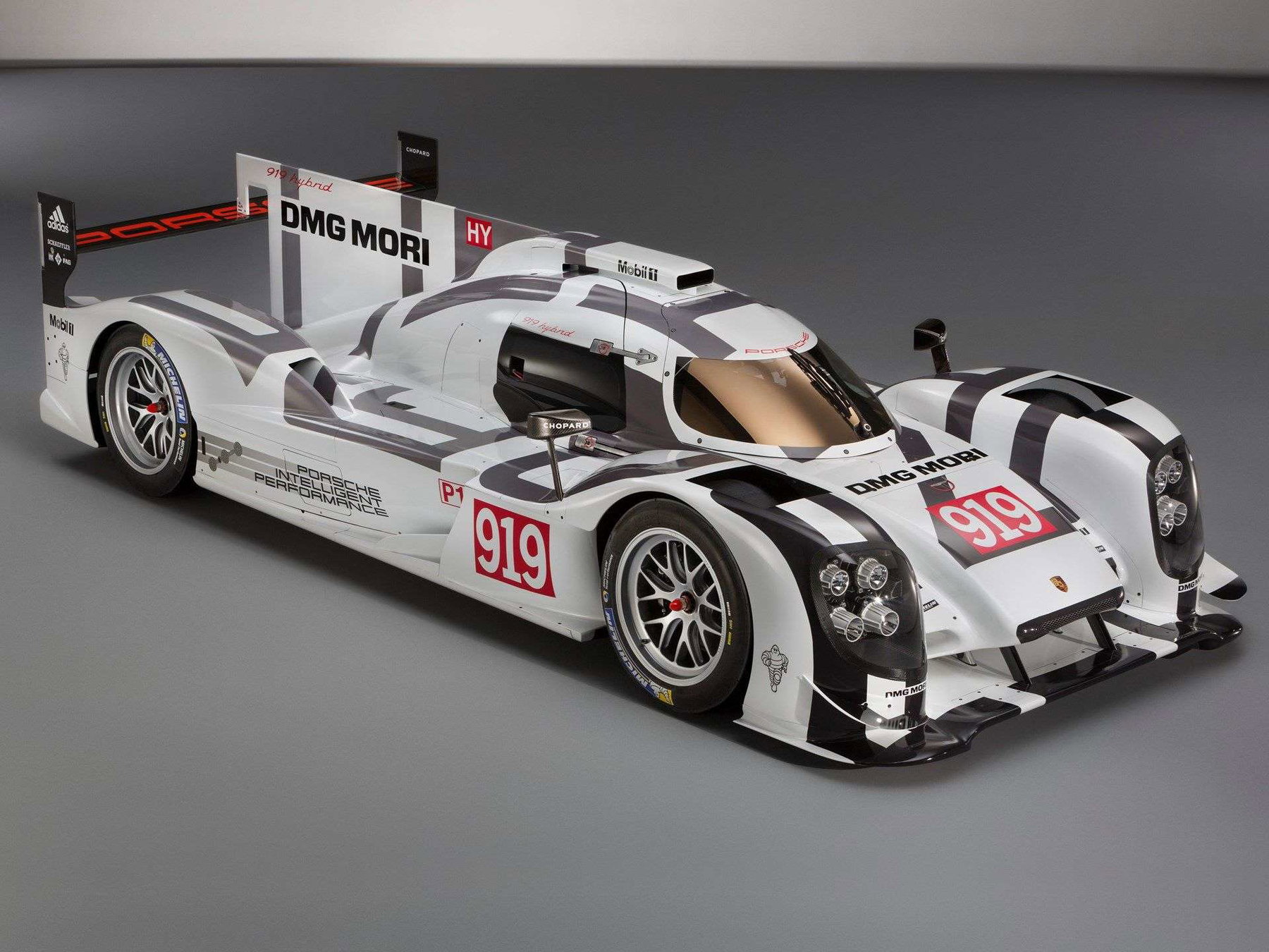 Porsche 919 Show Car 2014 - elferspot.com - Marketplace for