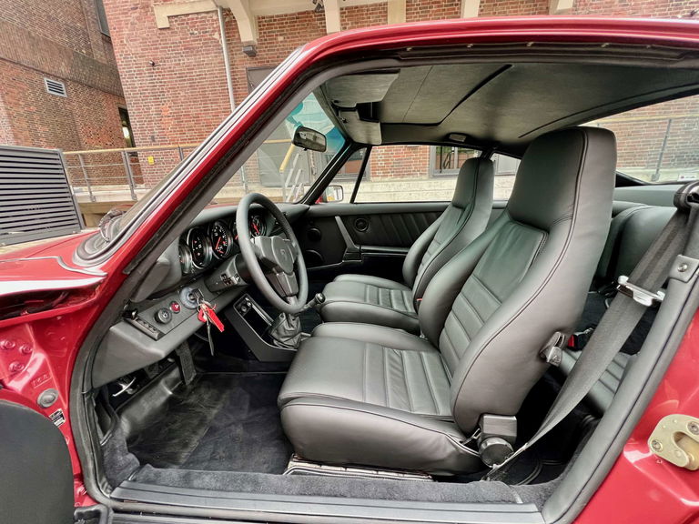 Porsche 911 Turbo 3.3