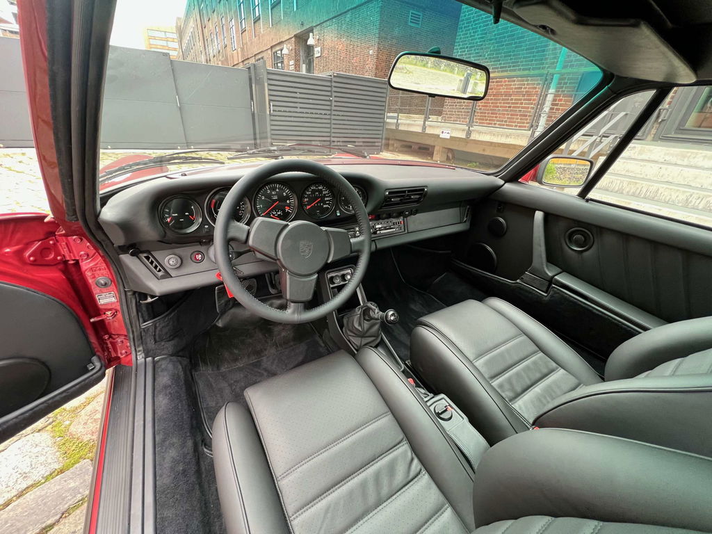 Porsche 911 Turbo 3.3