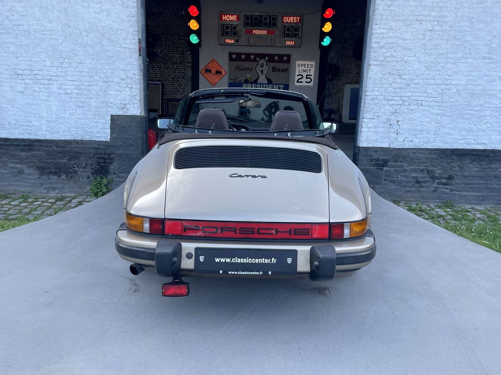 Porsche 911 Carrera 3.2