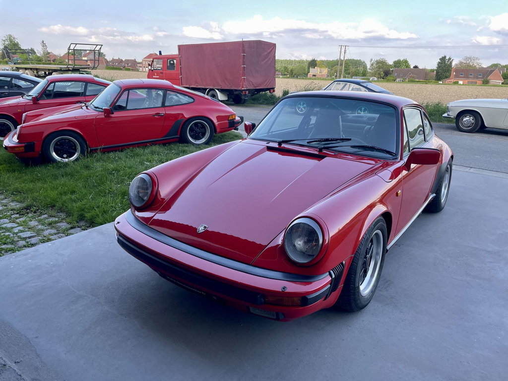 Porsche 911 Carrera 3.2