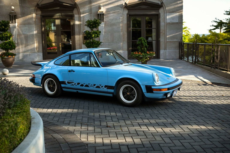 Porsche 911 Carrera