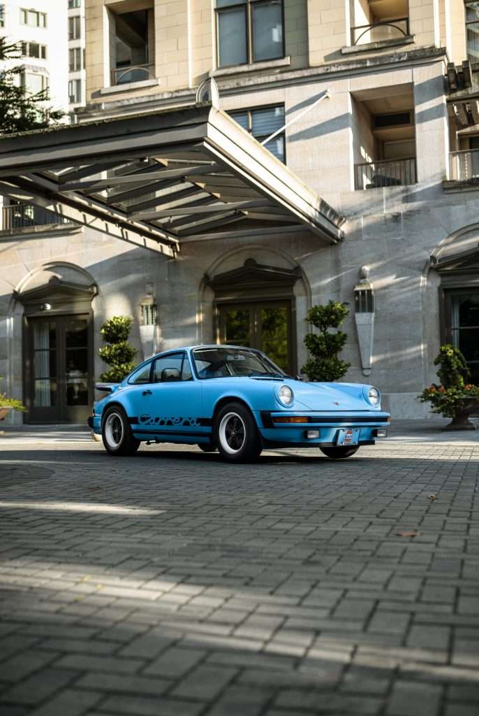 Porsche 911 Carrera (US)