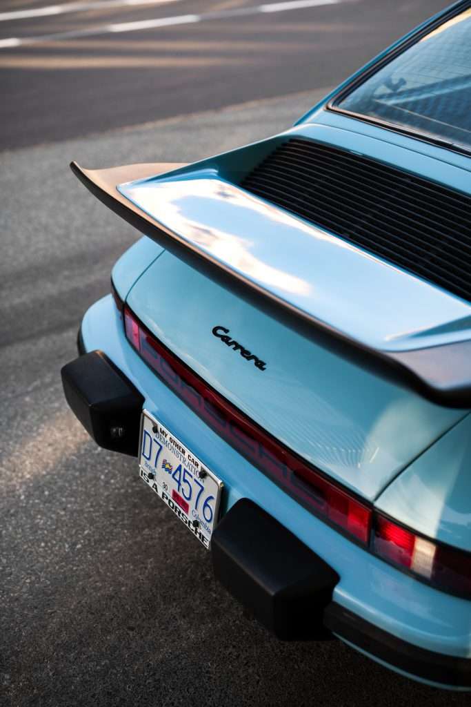 Porsche 911 Carrera (US)