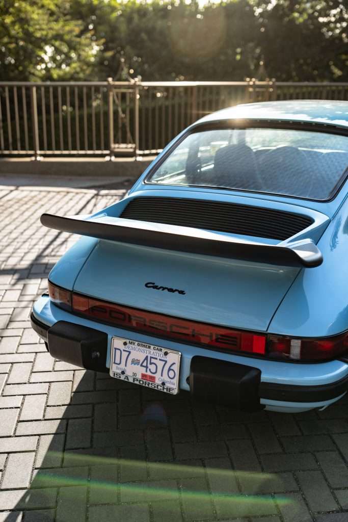 Porsche 911 Carrera (US)