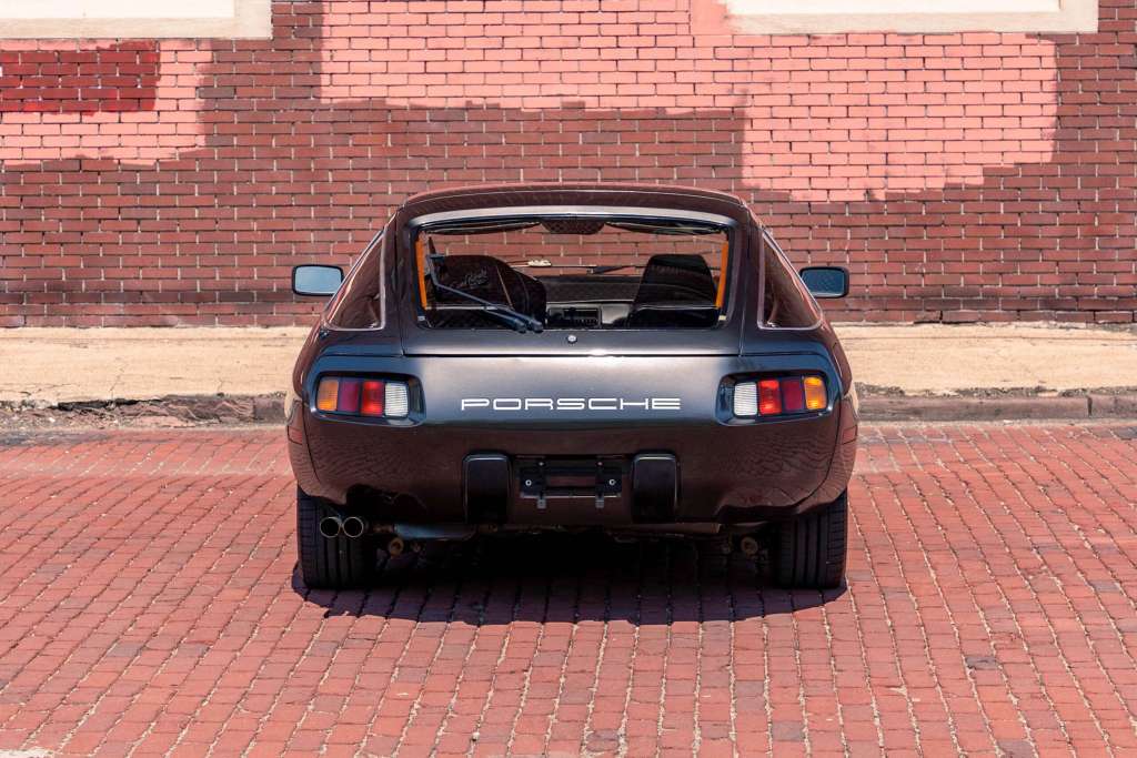 Porsche 928 1979 - elferspot.com - Marketplace for Porsche Sports Cars