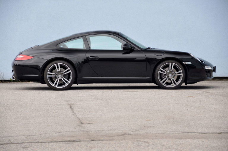 Porsche 997.2 Carrera Black Edition