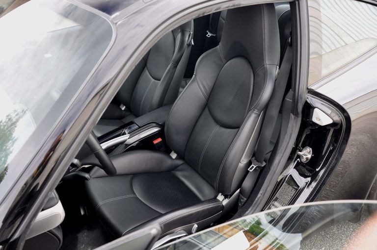 Porsche 997.2 Carrera Black Edition