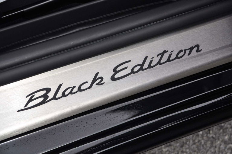 Porsche 997.2 Carrera Black Edition