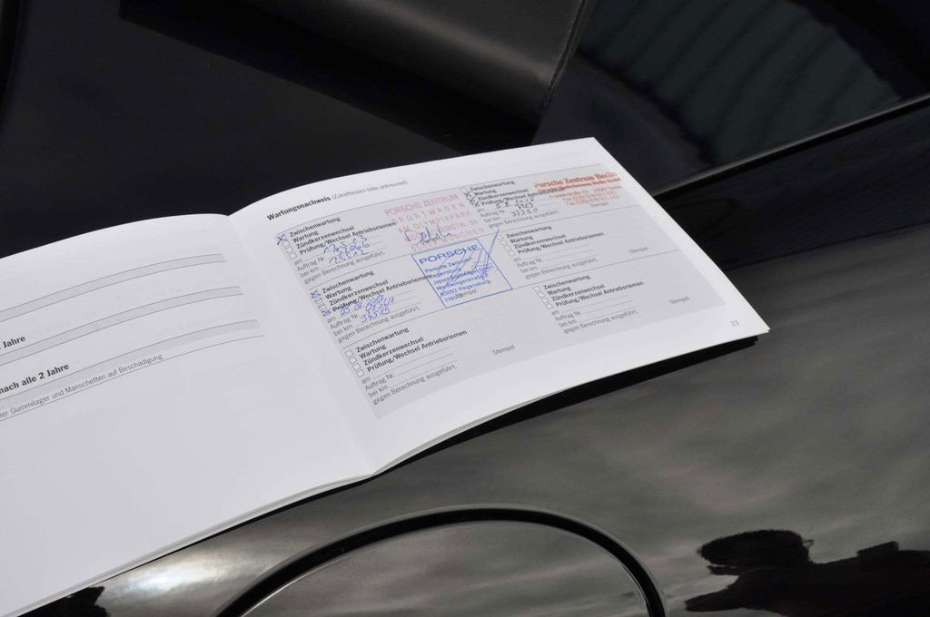 Porsche 997.2 Carrera Black Edition