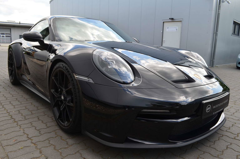 Porsche 992 GT3 Touring