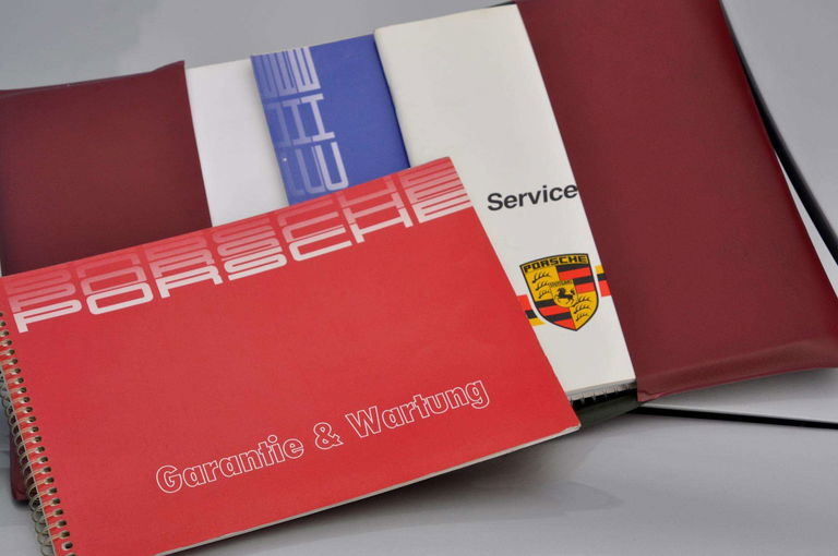 Porsche 911 Carrera 3.2