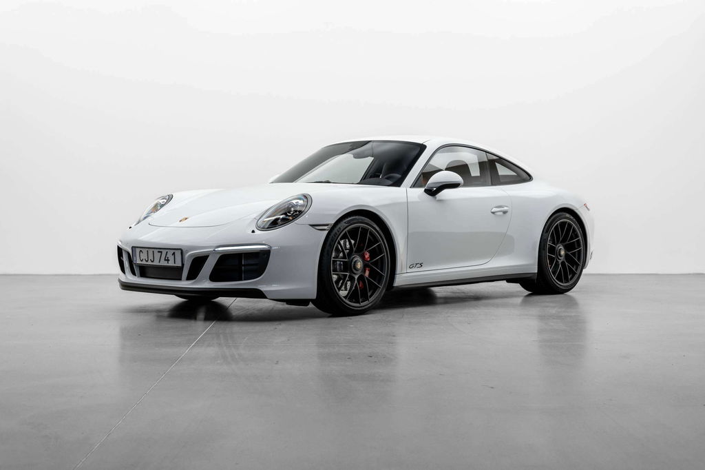 Porsche 991.2 Carrera GTS