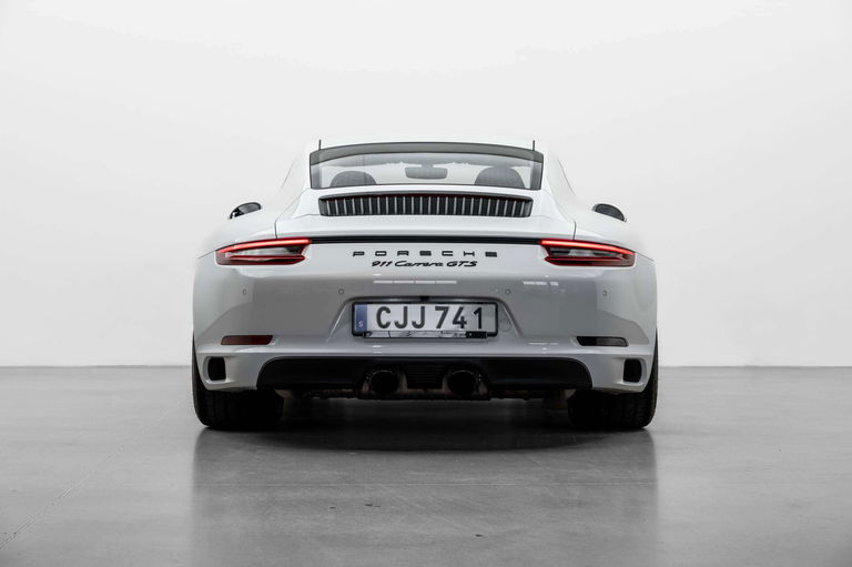 Porsche 991.2 Carrera GTS