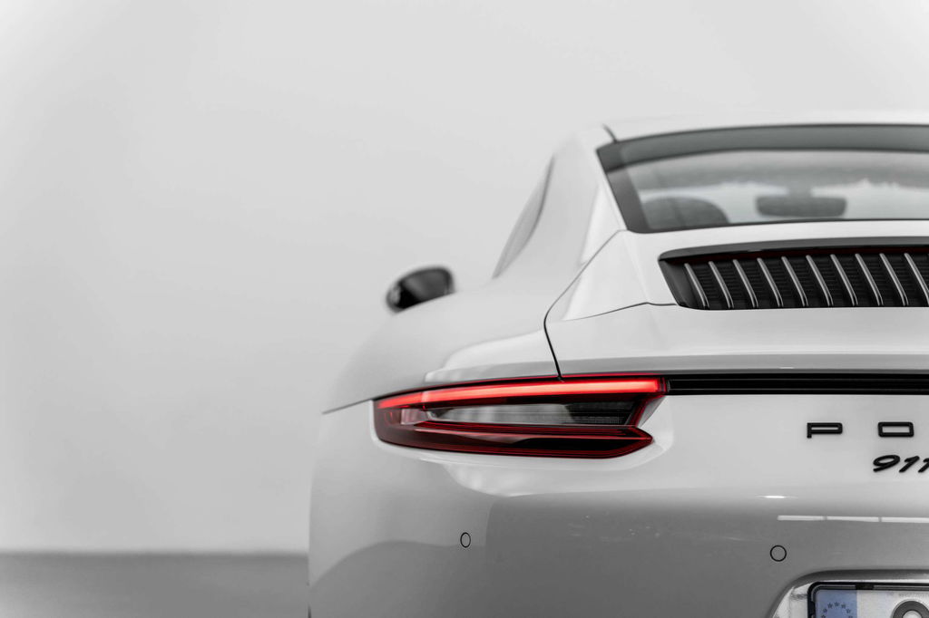 Porsche 991.2 Carrera GTS