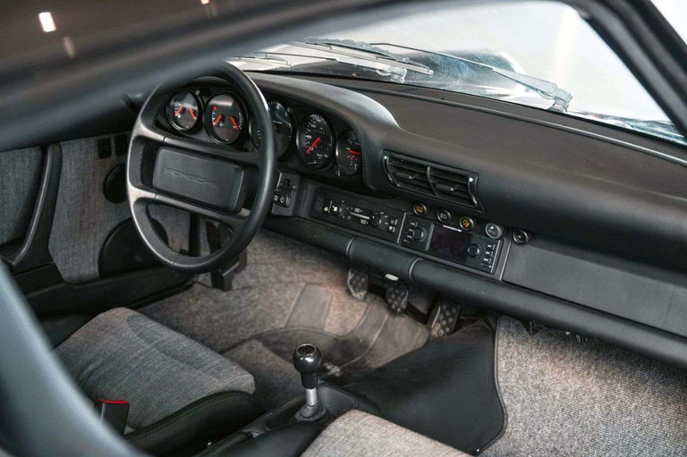 Porsche 964 Carrera 4