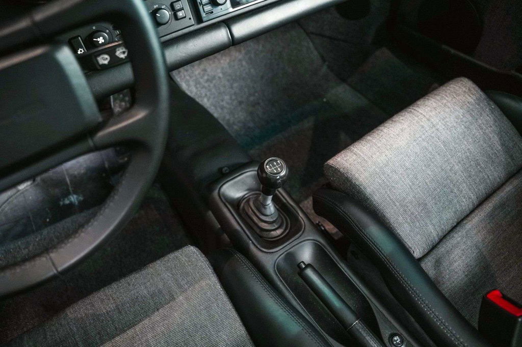 Porsche 964 Carrera 4