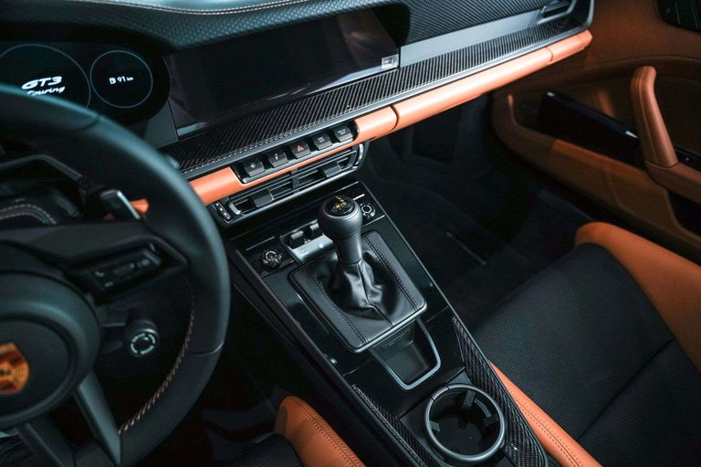 Porsche 992 GT3 Touring