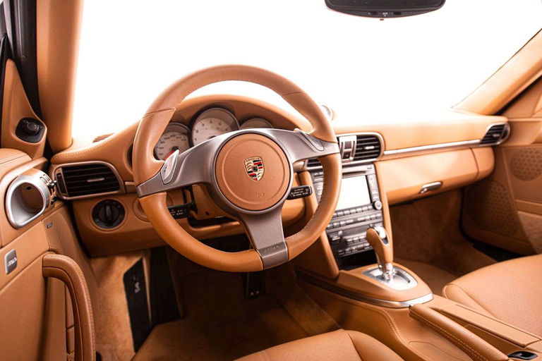 Porsche 997.2 Carrera 4S