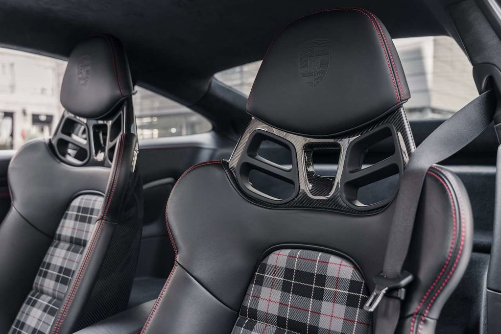 Porsche 991 GT3 Touring