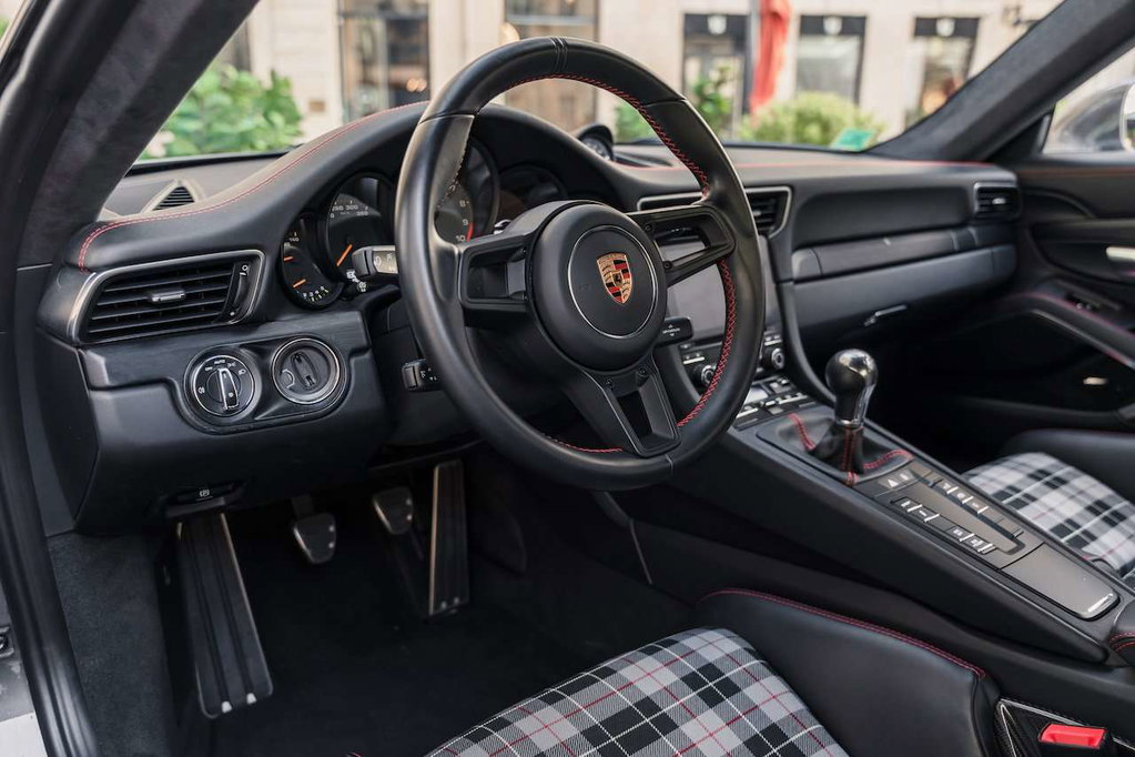 Porsche 991 GT3 Touring