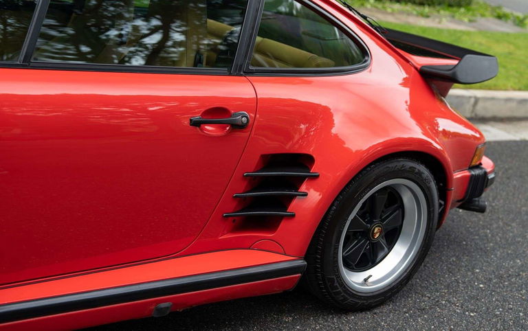 Porsche 911 Turbo Flachbau